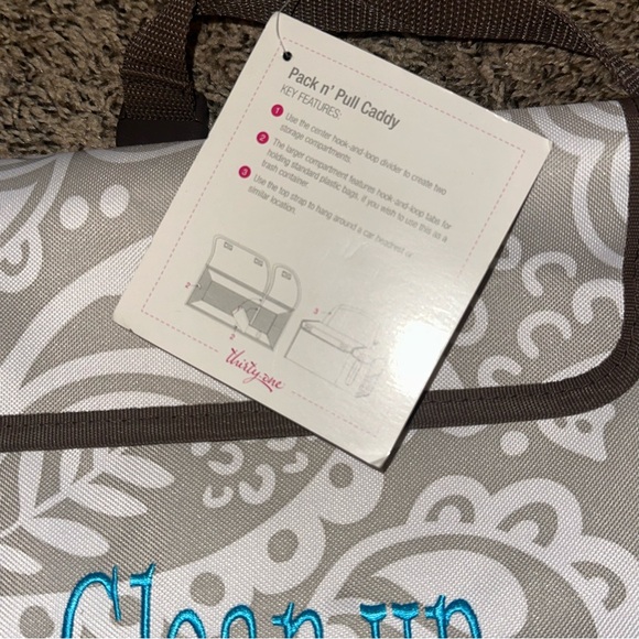 Thirty-One pack ‘n pull Gray and White Organizer - Picture 2 of 12